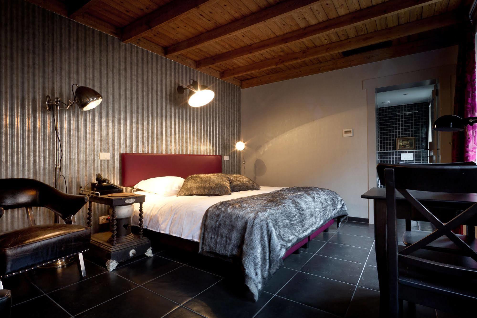 Main Street Hotel Ieper Exterior foto